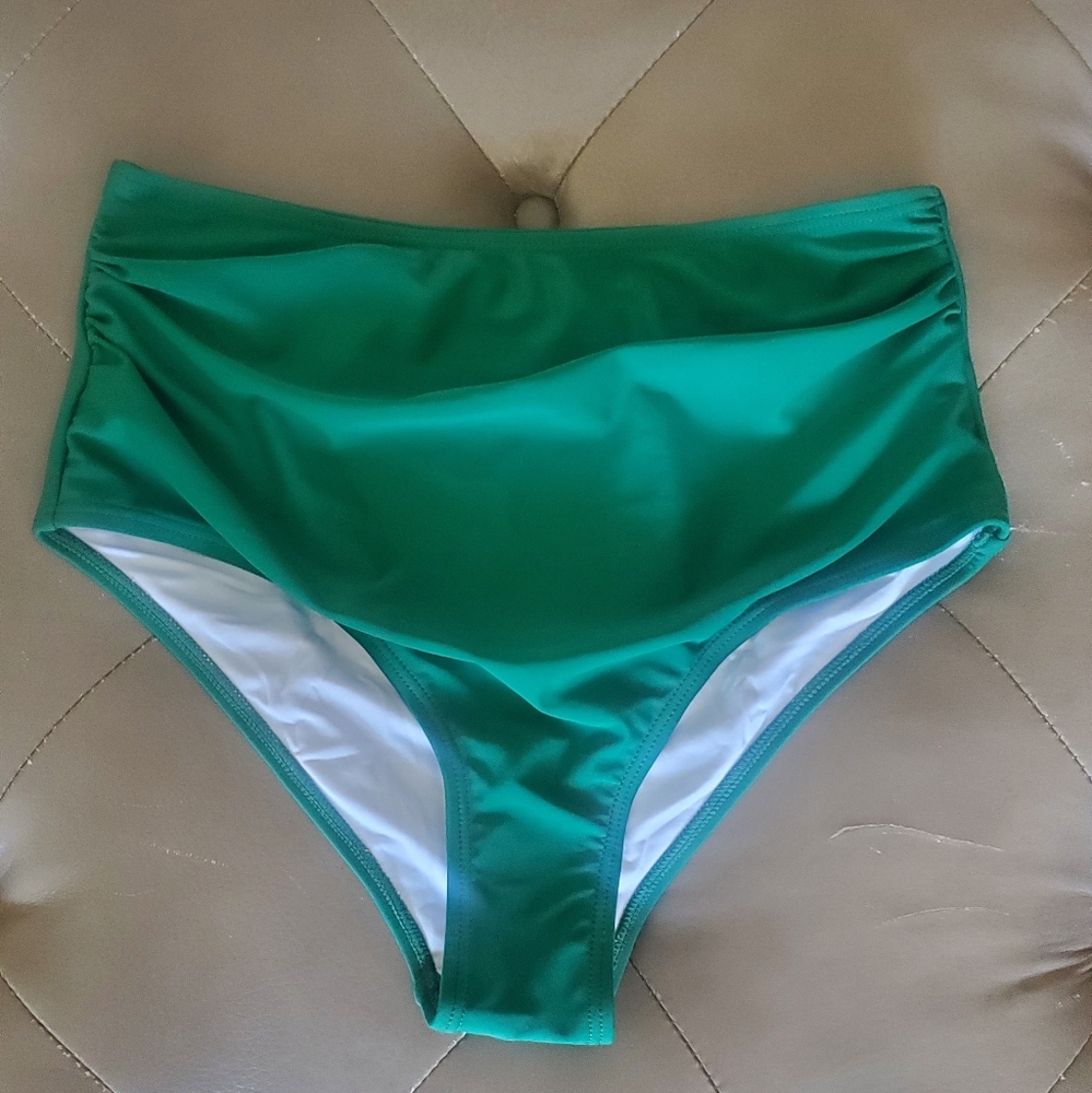 Womens Kelly Green High Waisted Bikini Bottoms.Size S
